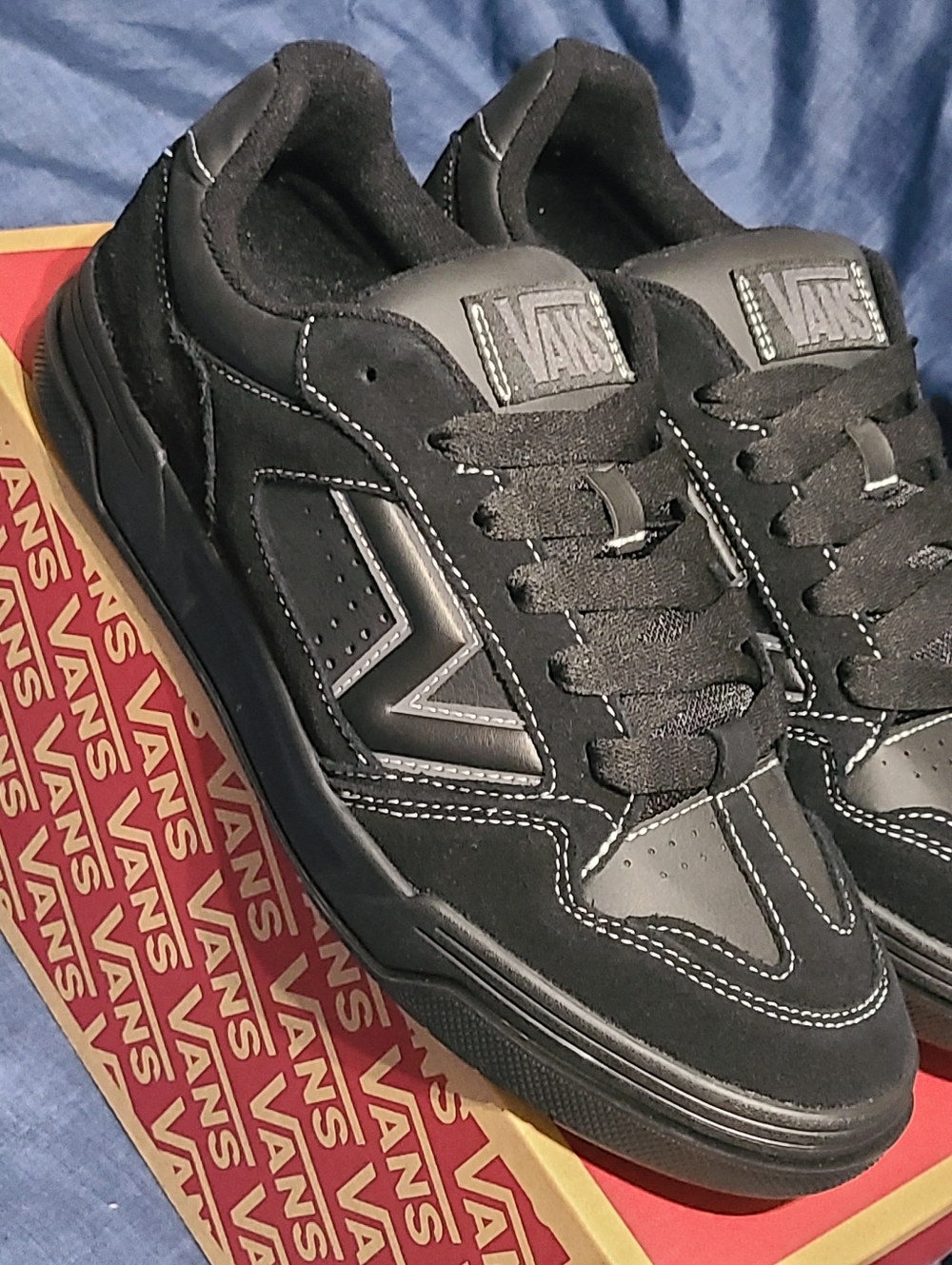 Vans Upland Low "Utility Black" New In Box! Mens 10.5/Womens 12 - Picture 4 of 13